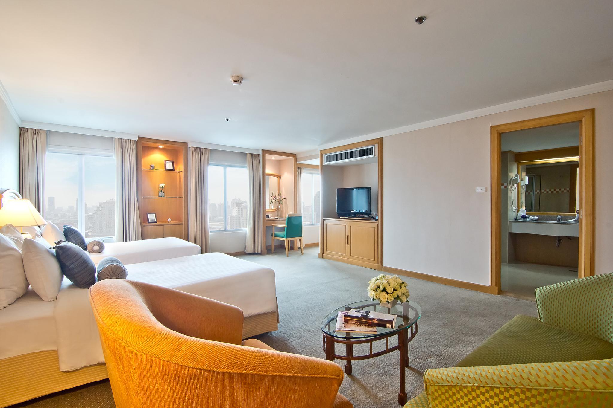 Baiyoke Sky Hotel 4*