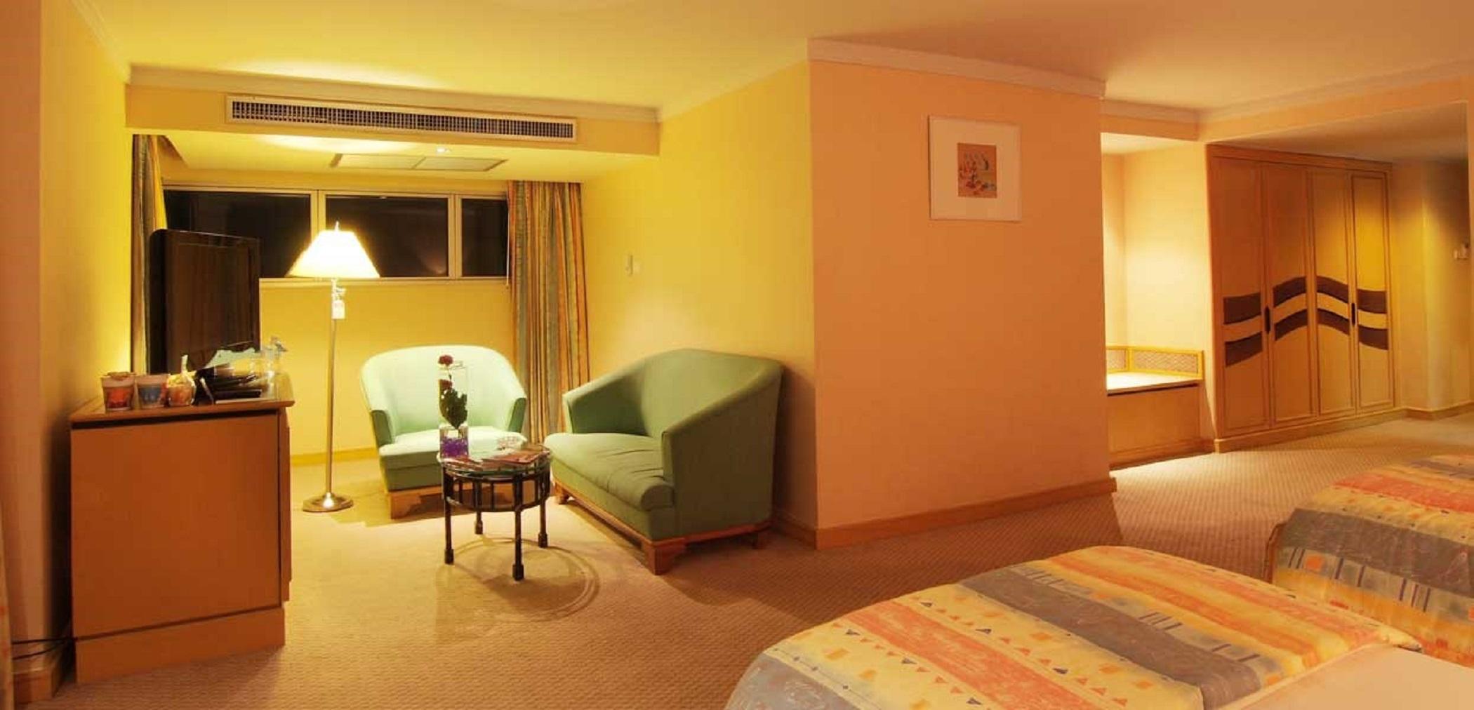 Baiyoke Sky 4*