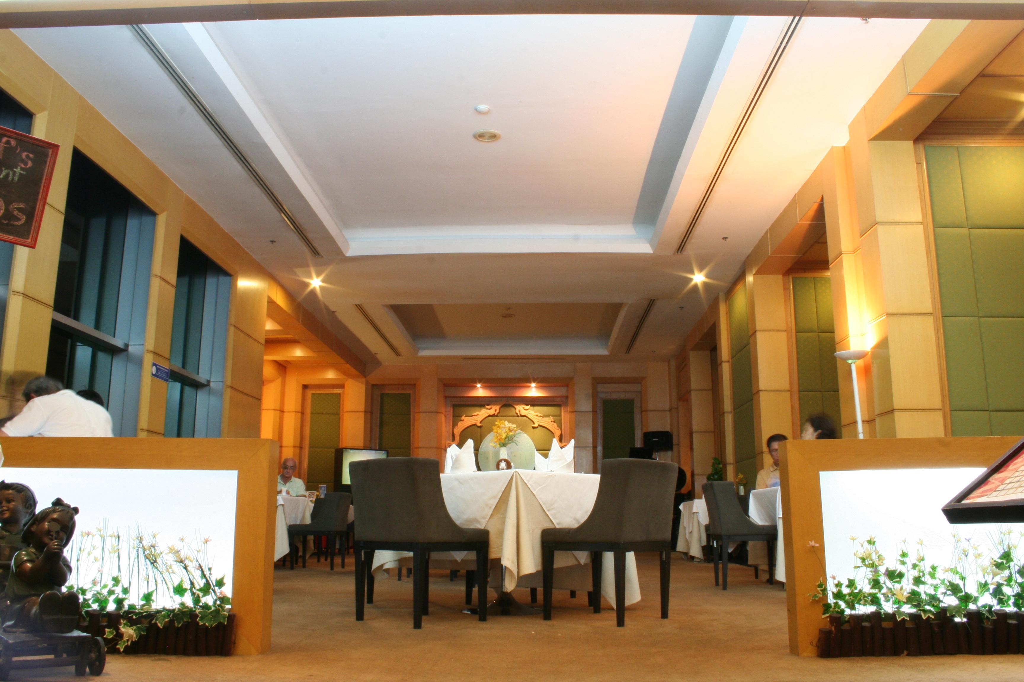 Hotel Baiyoke Sky