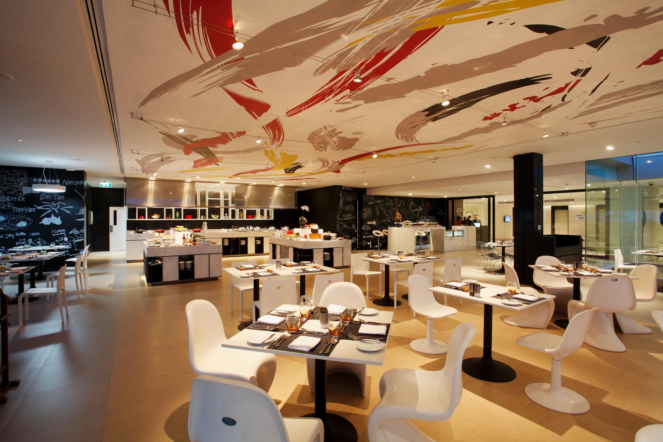 Centara Watergate Pavilion Hotel Bangkok