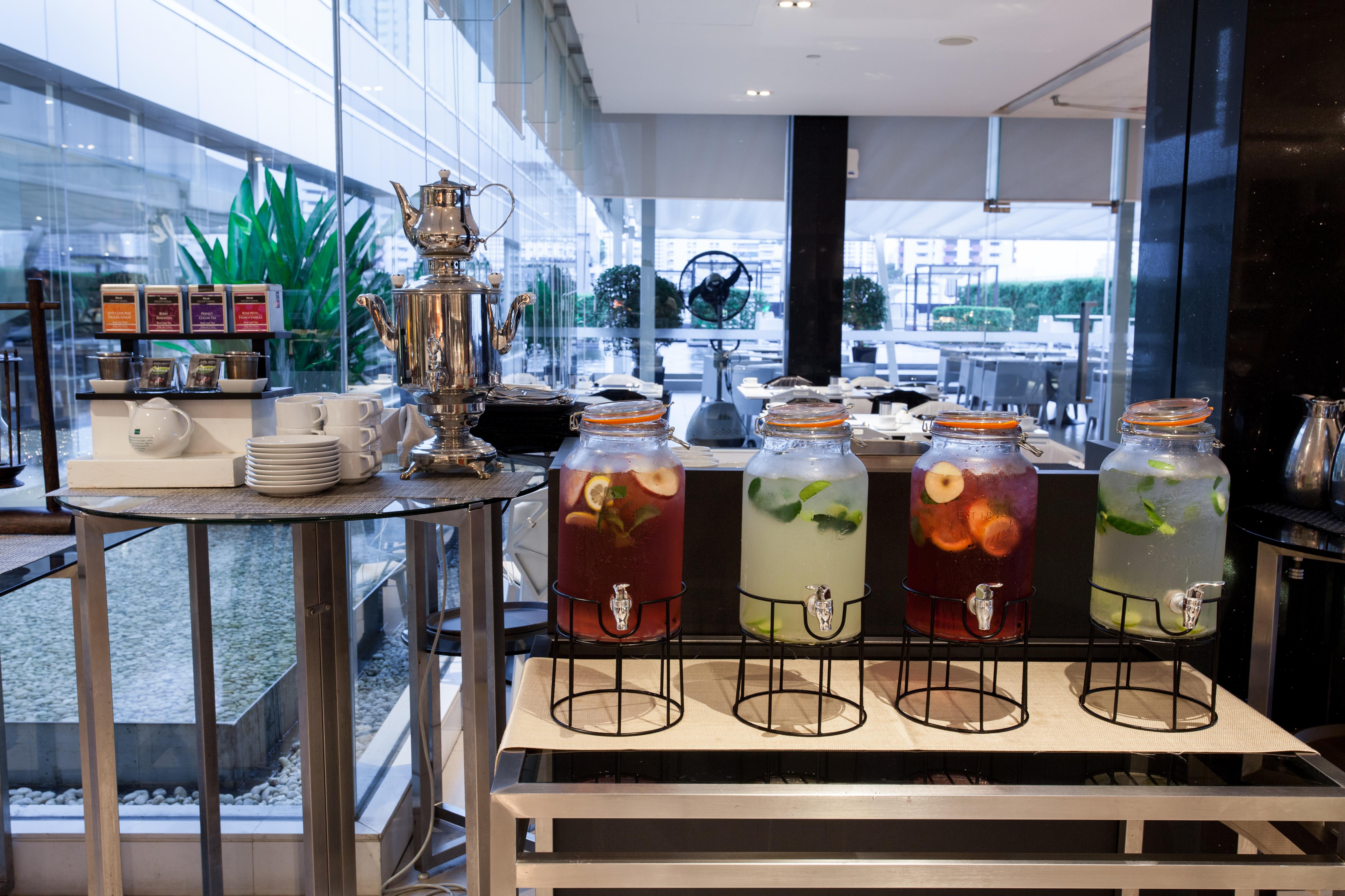Centara Watergate Pavilion 4* Bangkok