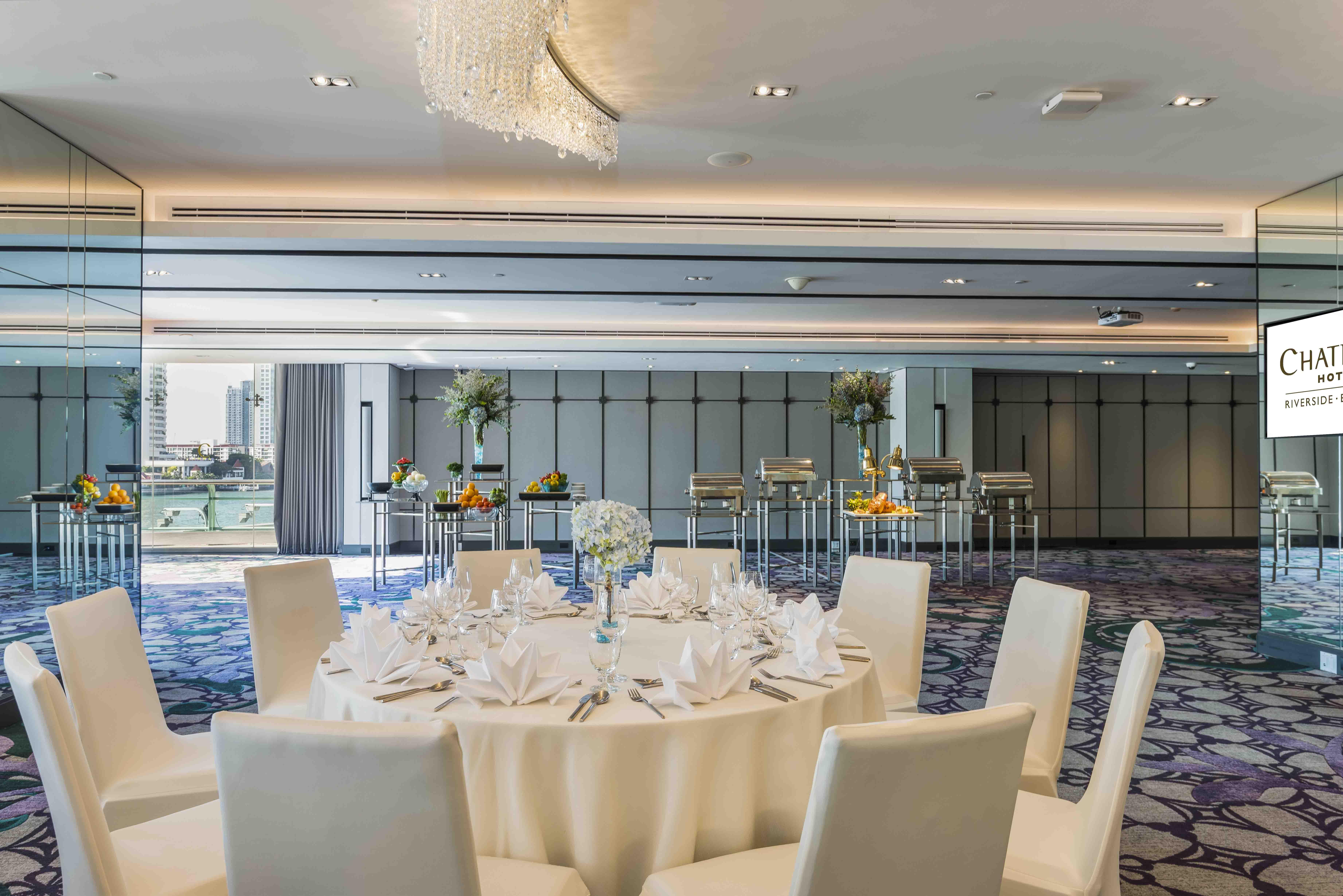 Chatrium Riverside 5*