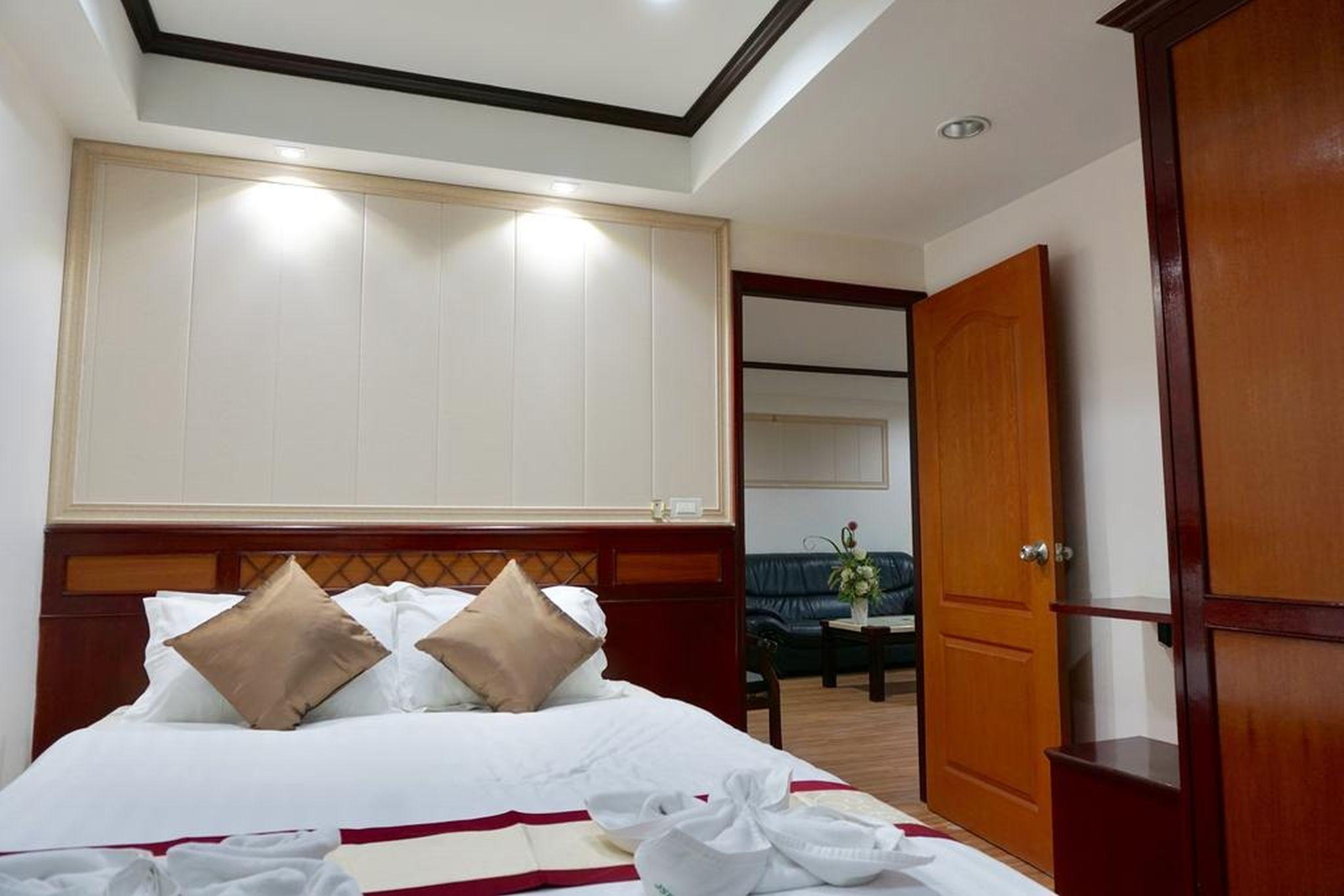 Miloft Sathorn - Sha Certified 5* Bangkok