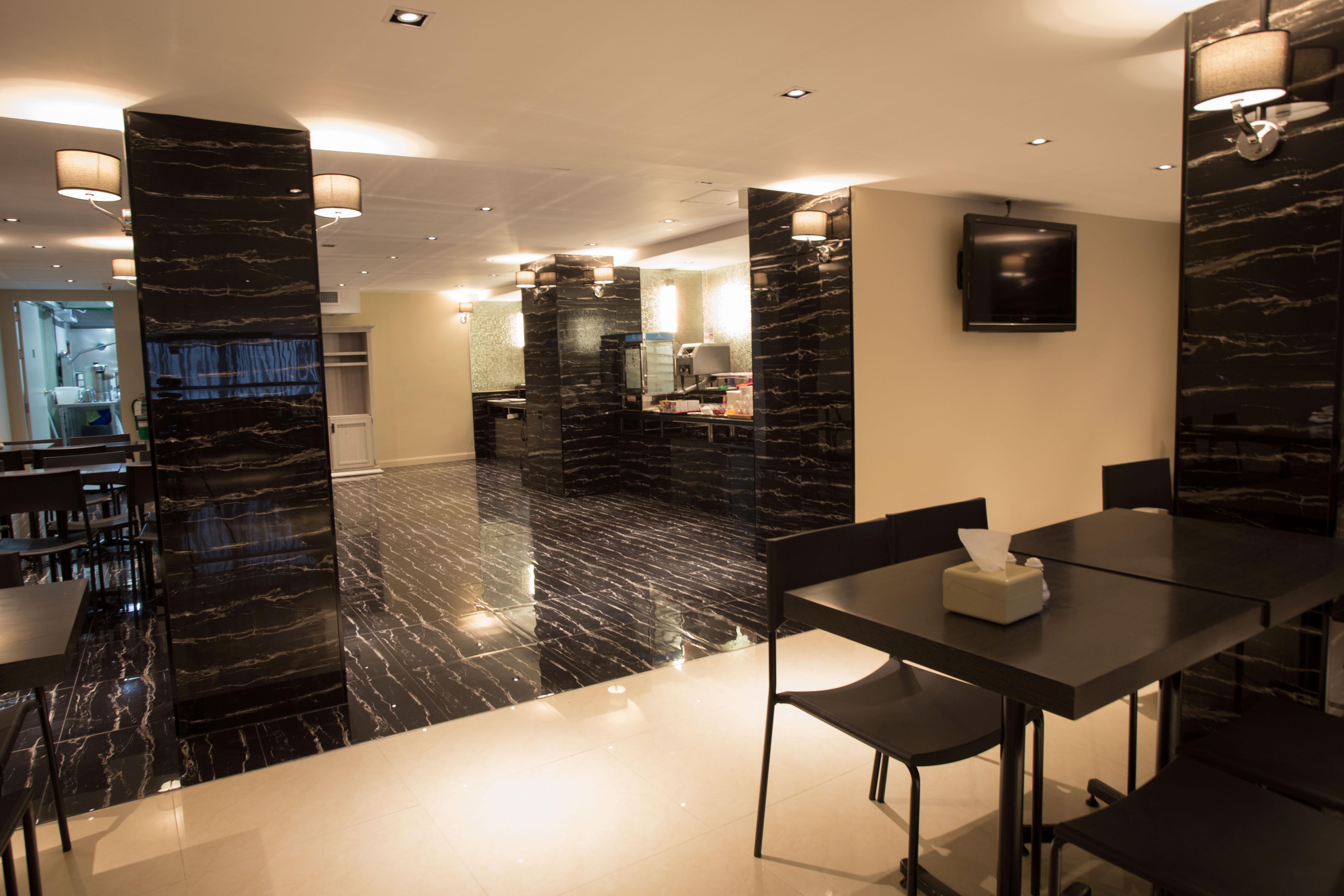 First House Hotel 3*