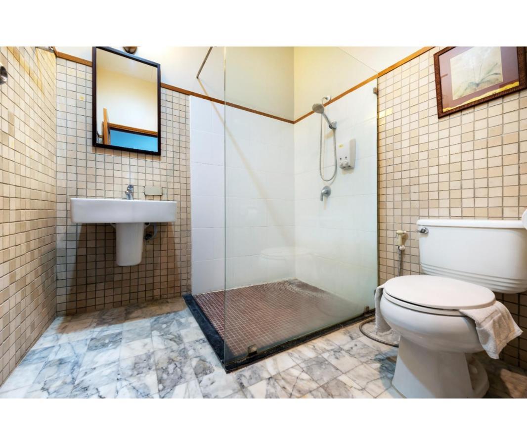 Dinso Boutique Albergue Banguecoque