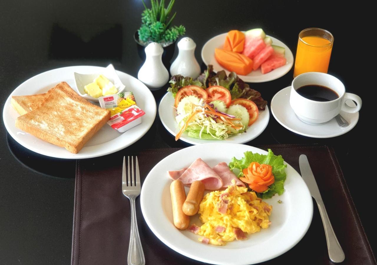 Hotel The Grand Sathorn 4*