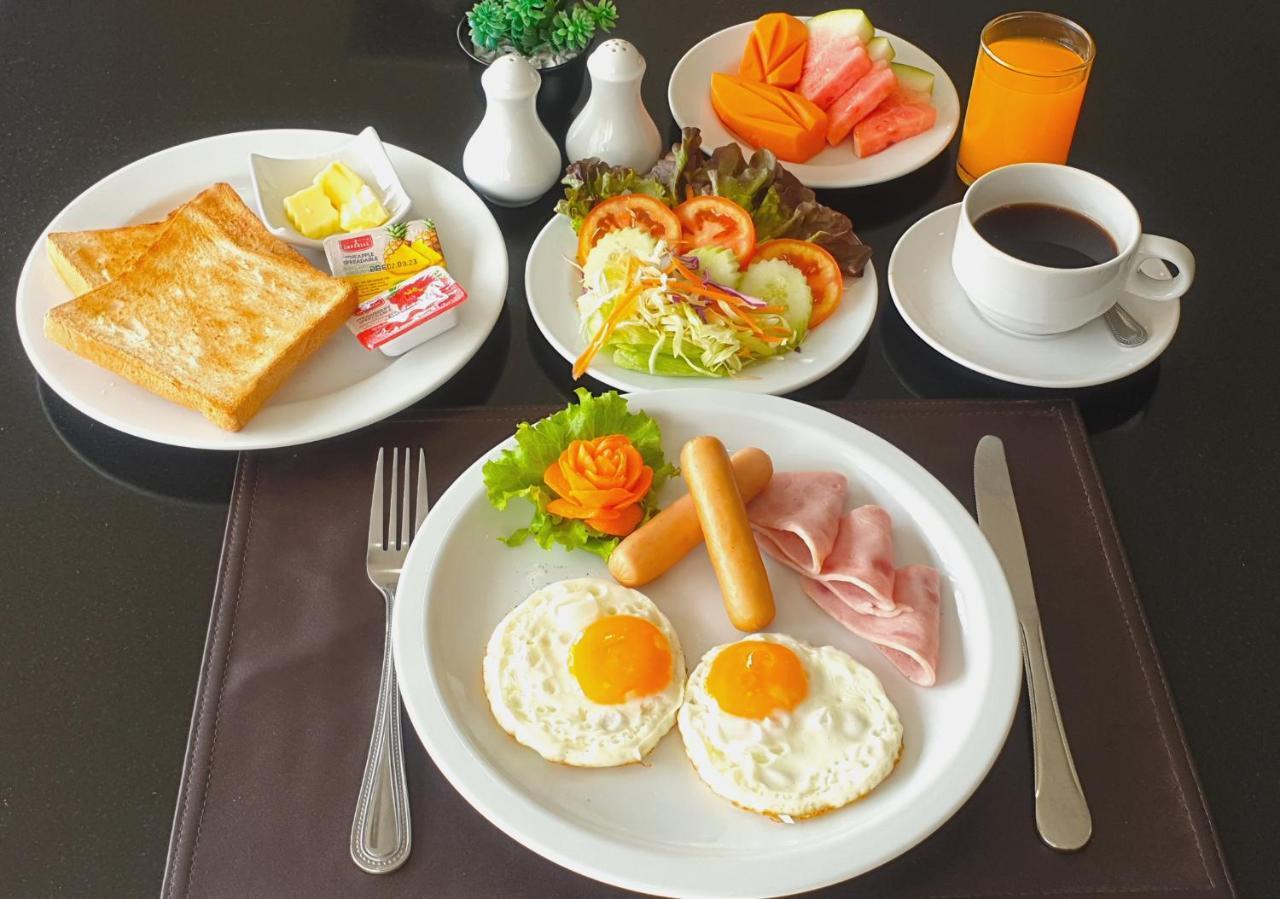 Hotel The Grand Sathorn 4*