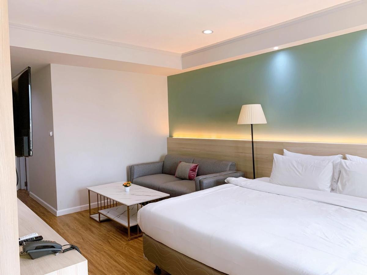Hotel Miloft Sathorn - Sha Certified