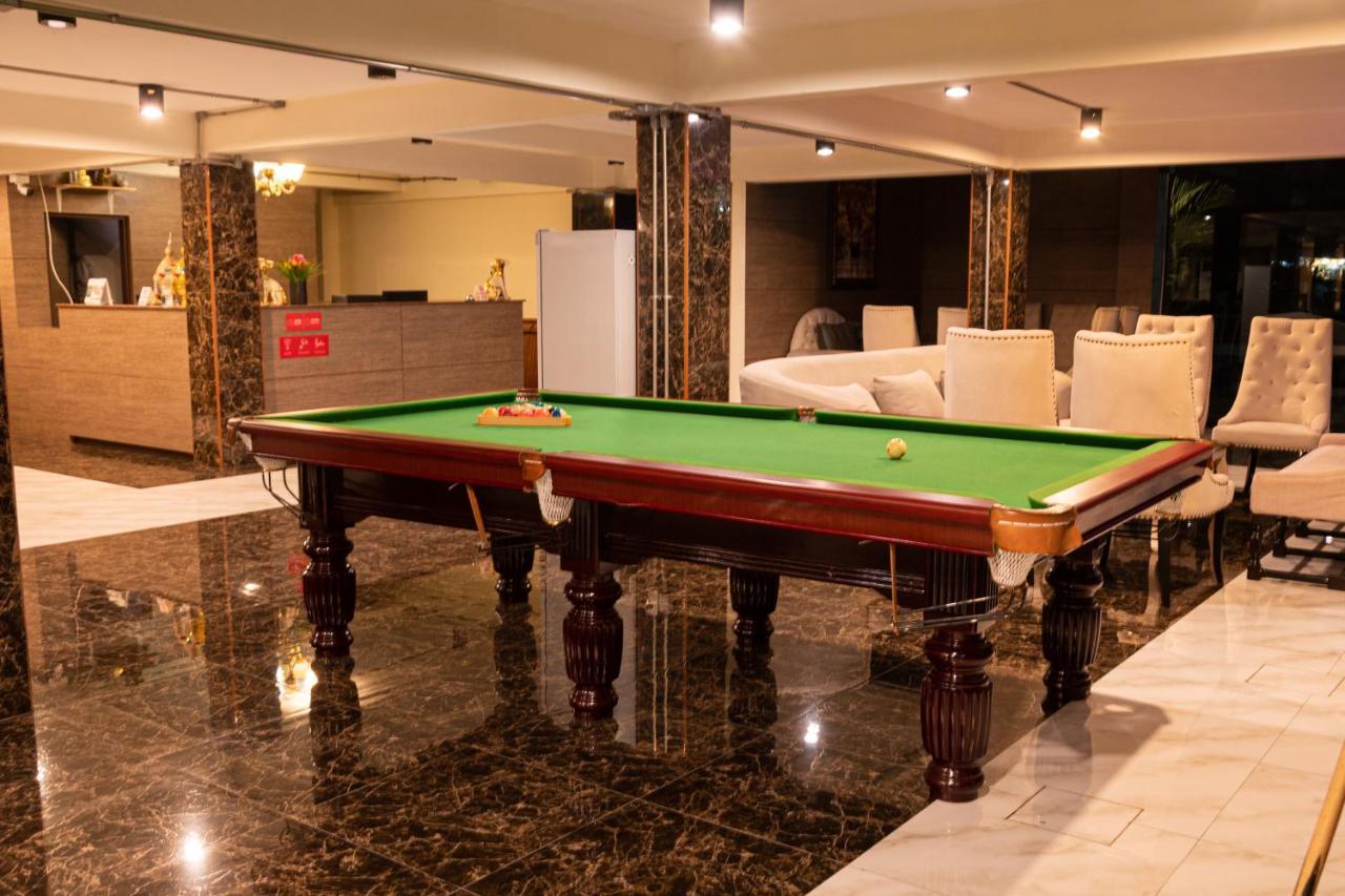 Anandpura Riverside Hotel 4*