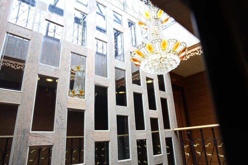 Tanee Place Inn 3*