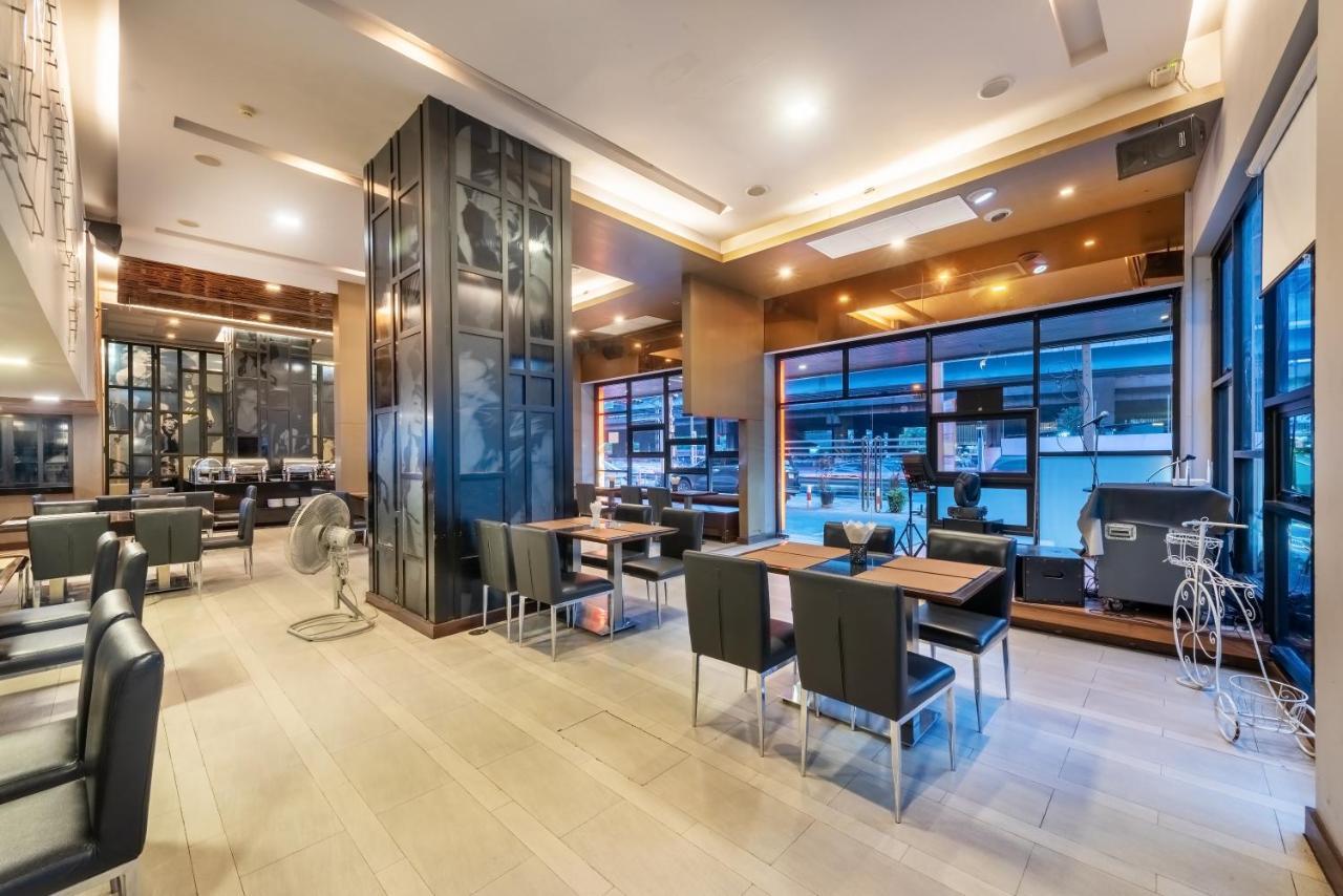 M2 De 5* Bangkok