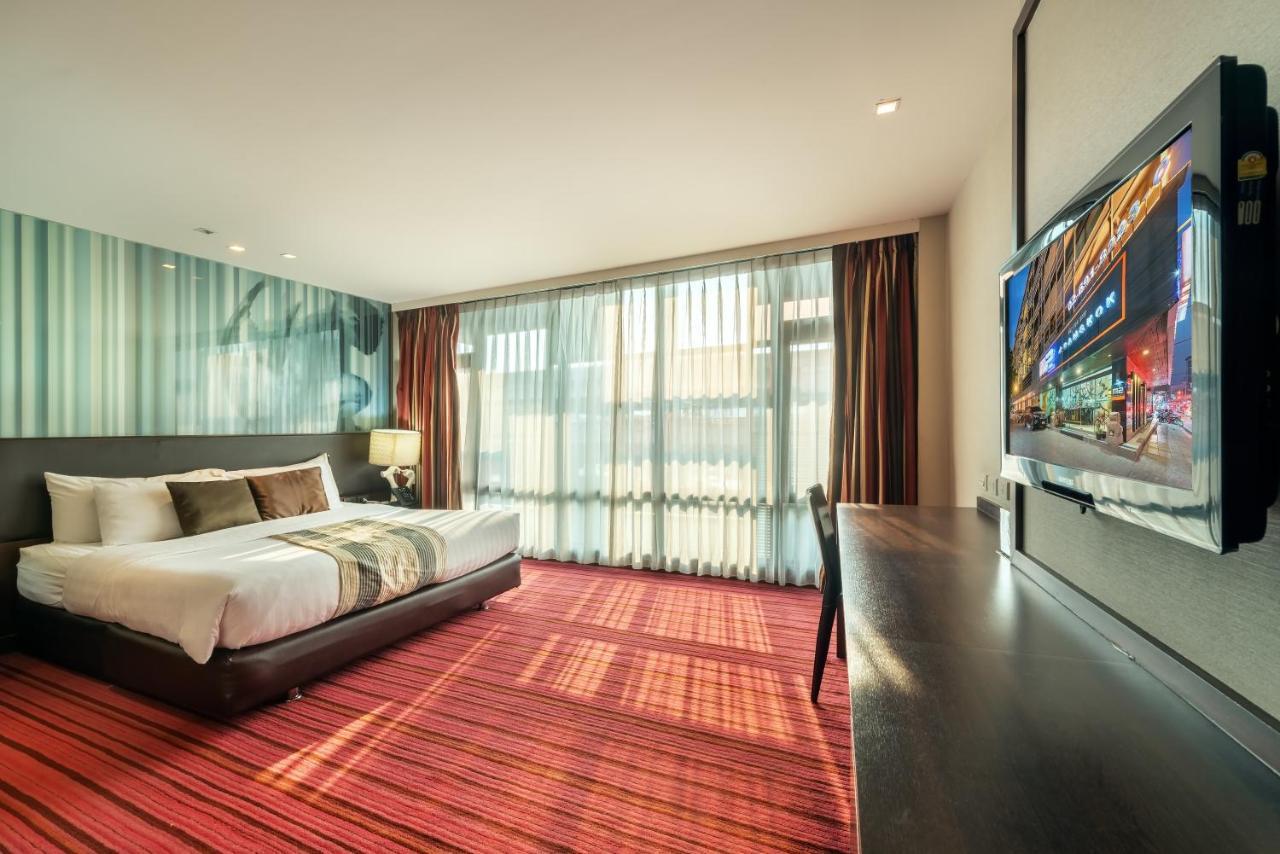 M2 De Hotel