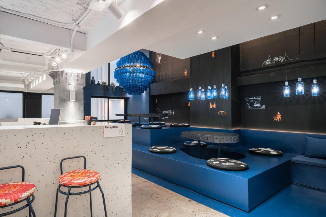 Speck Hostel Bangkok