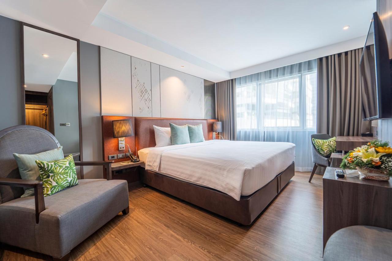 Novotel Living Sukhumvit Legacy 4*