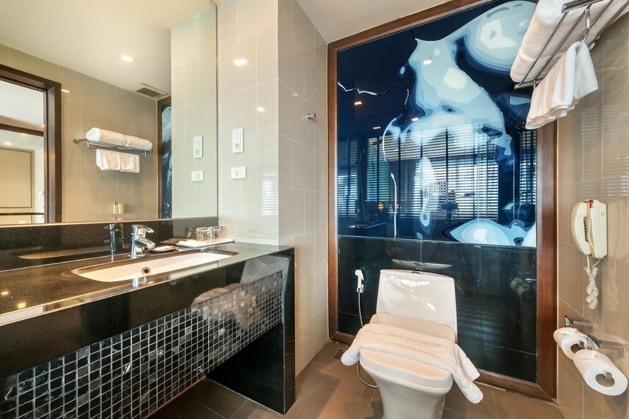M2 De 5* Bangkok