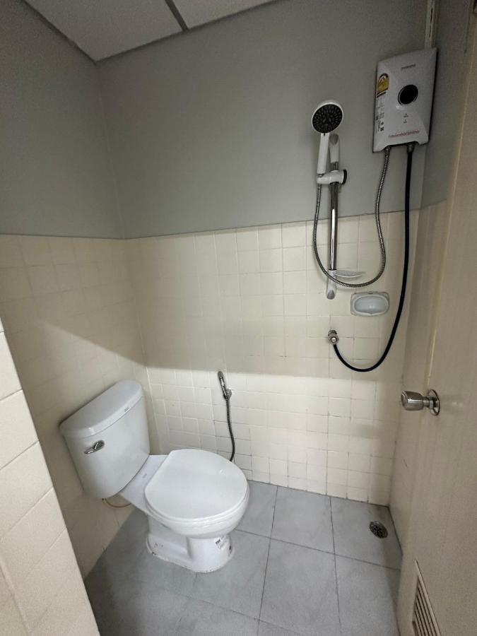 辉煌 Icon Apartment Bangkok