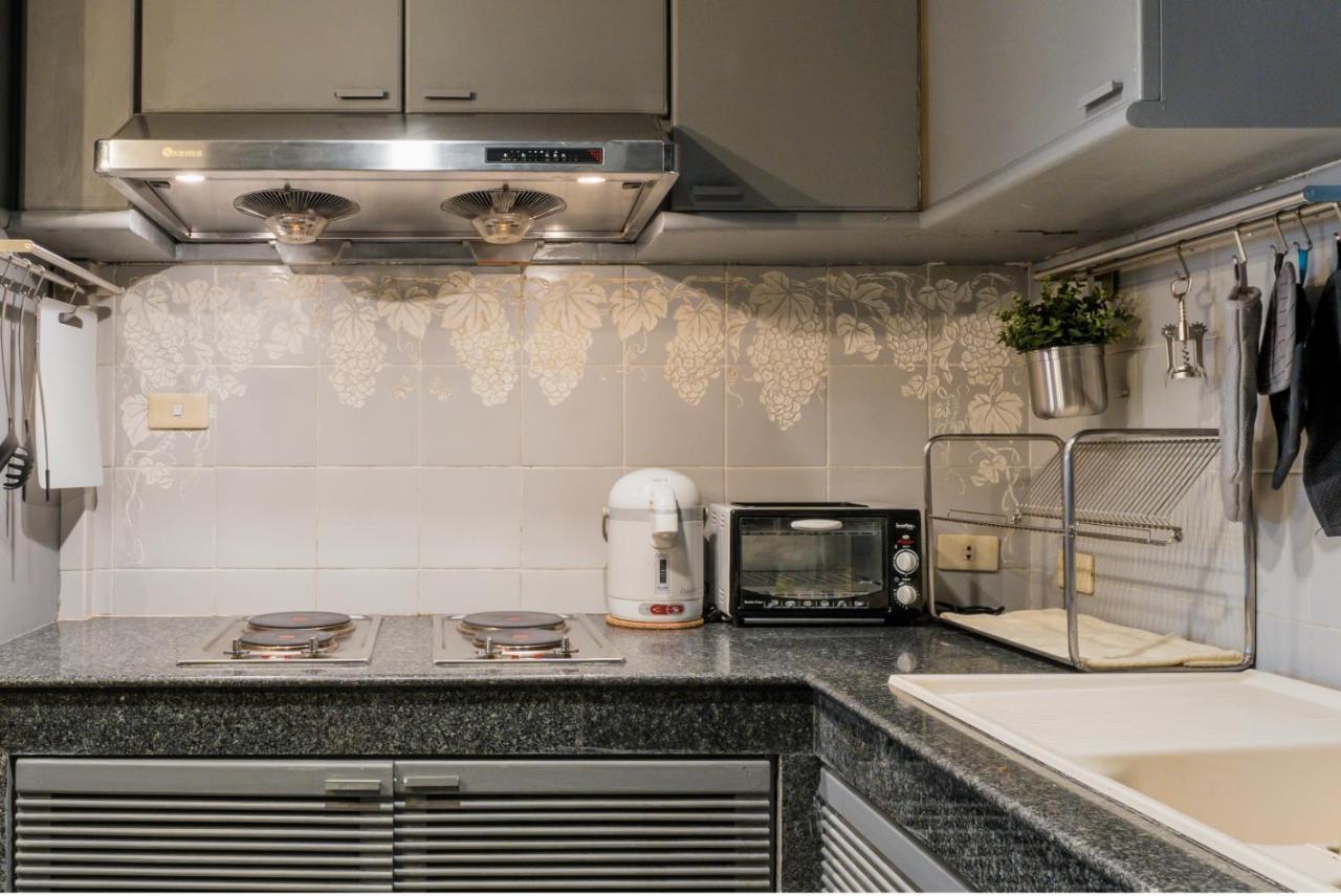 Laid Back Living In A Retro Chic Retreat Appartement