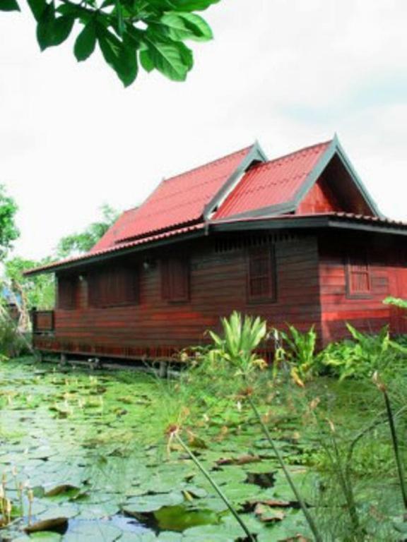Khum Bang Kaew Resort