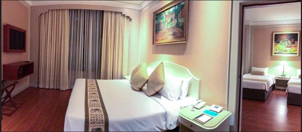 The Emerald 5* Bangkok