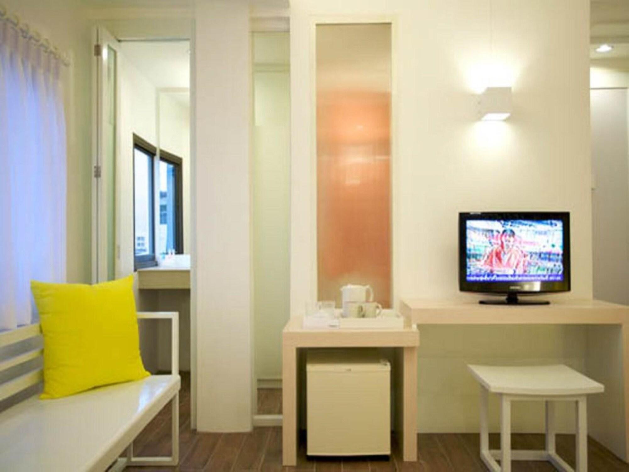 Budacco The Living Place 3*