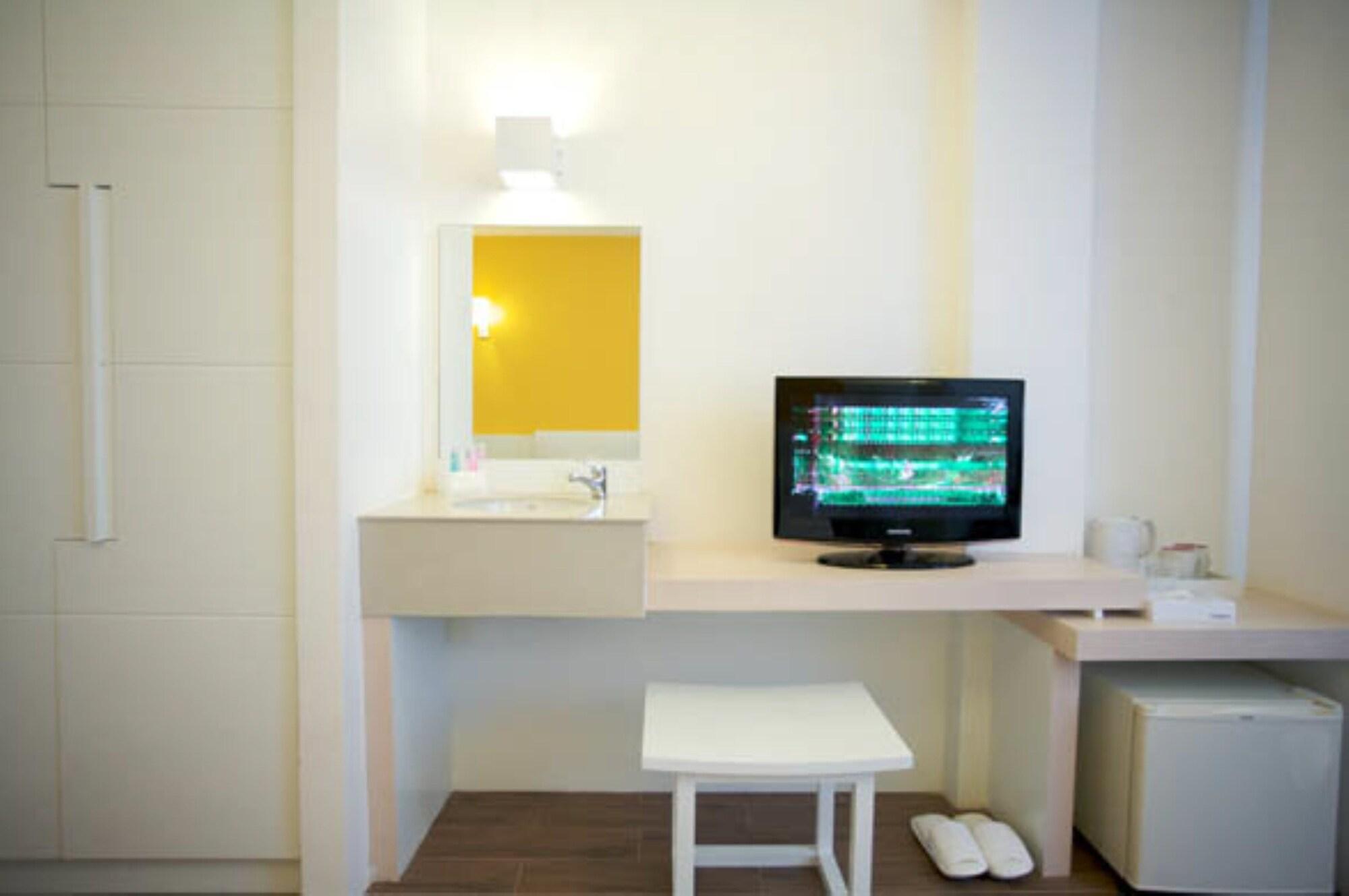 Hotel Budacco The Living Place