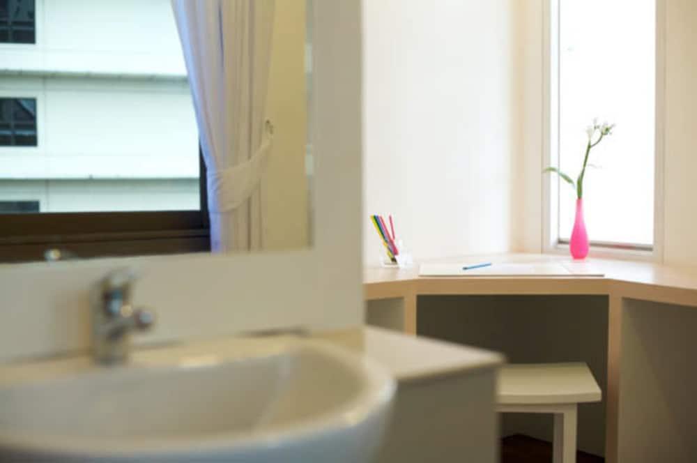 Hotel Budacco The Living Place