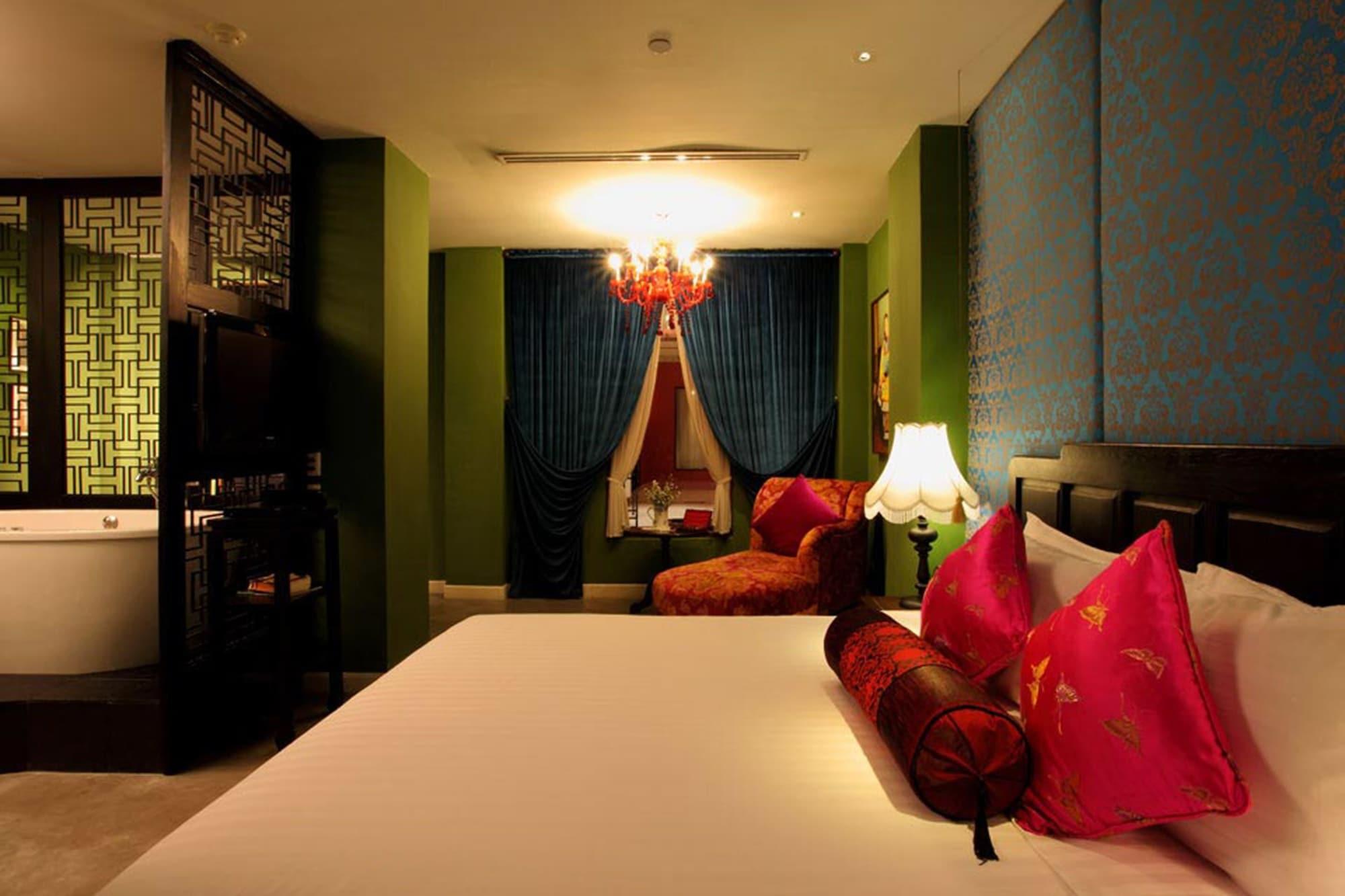 Shanghai Mansion 4* Bangkok