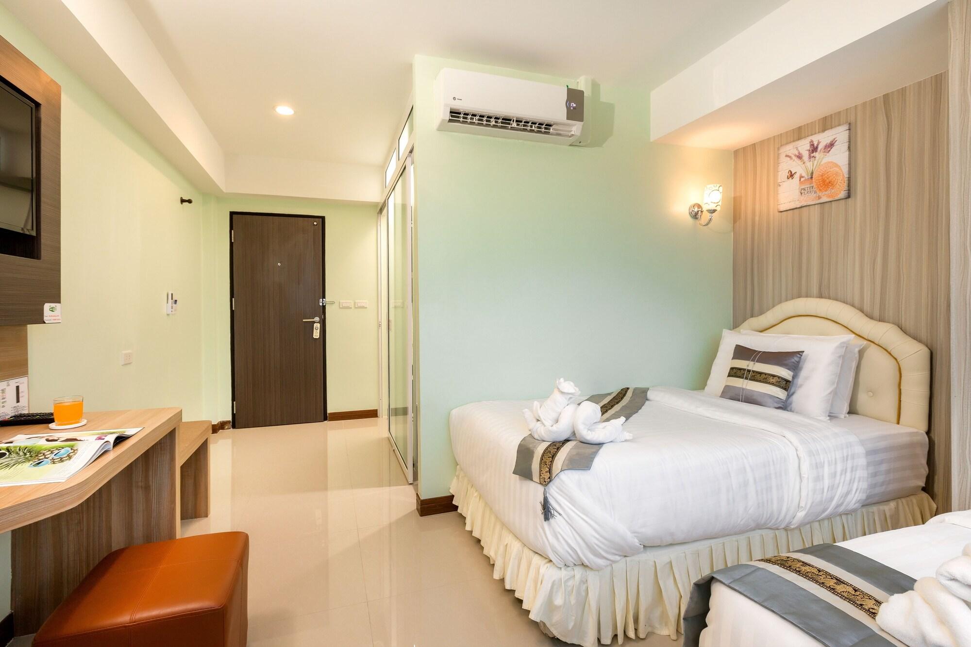 Roomquest Suvarnabhumi Airport Romklao Soi 6