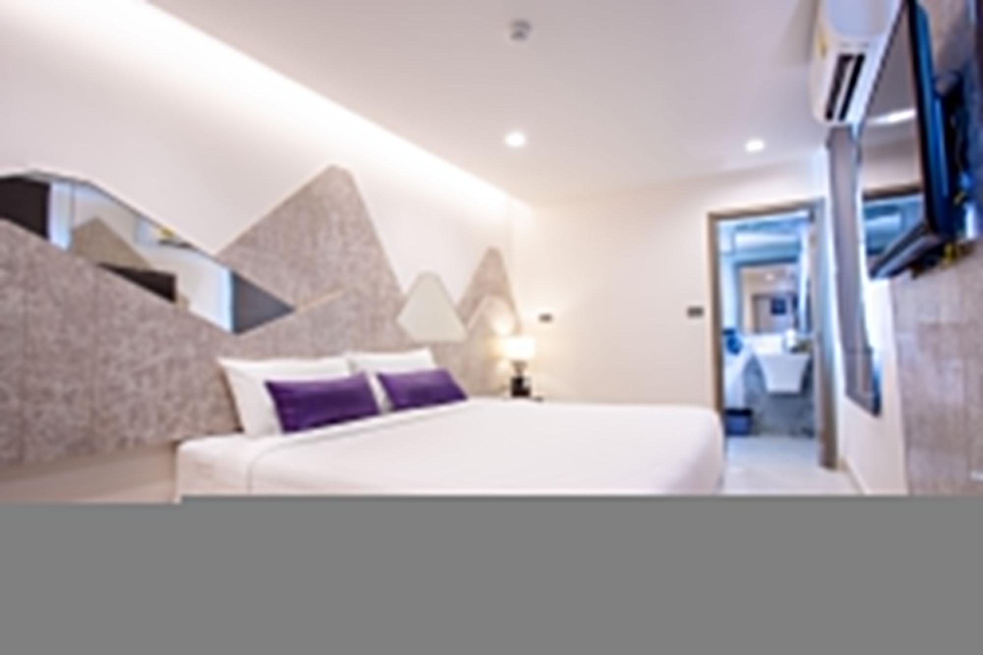 Cubic Pratunam Hotel