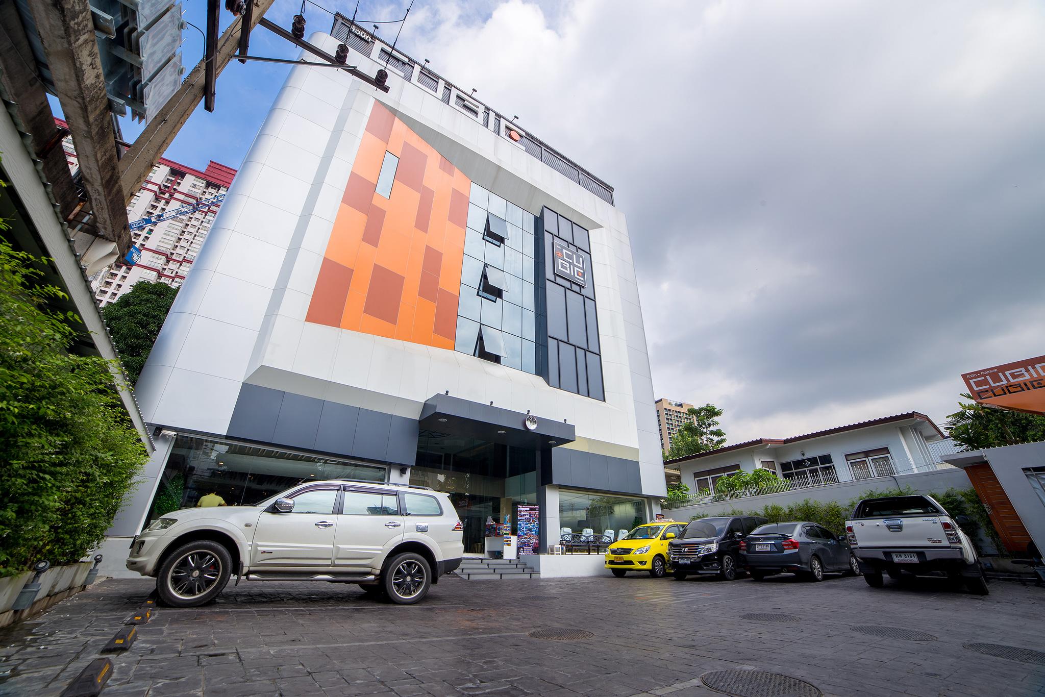 Cubic Pratunam 3*