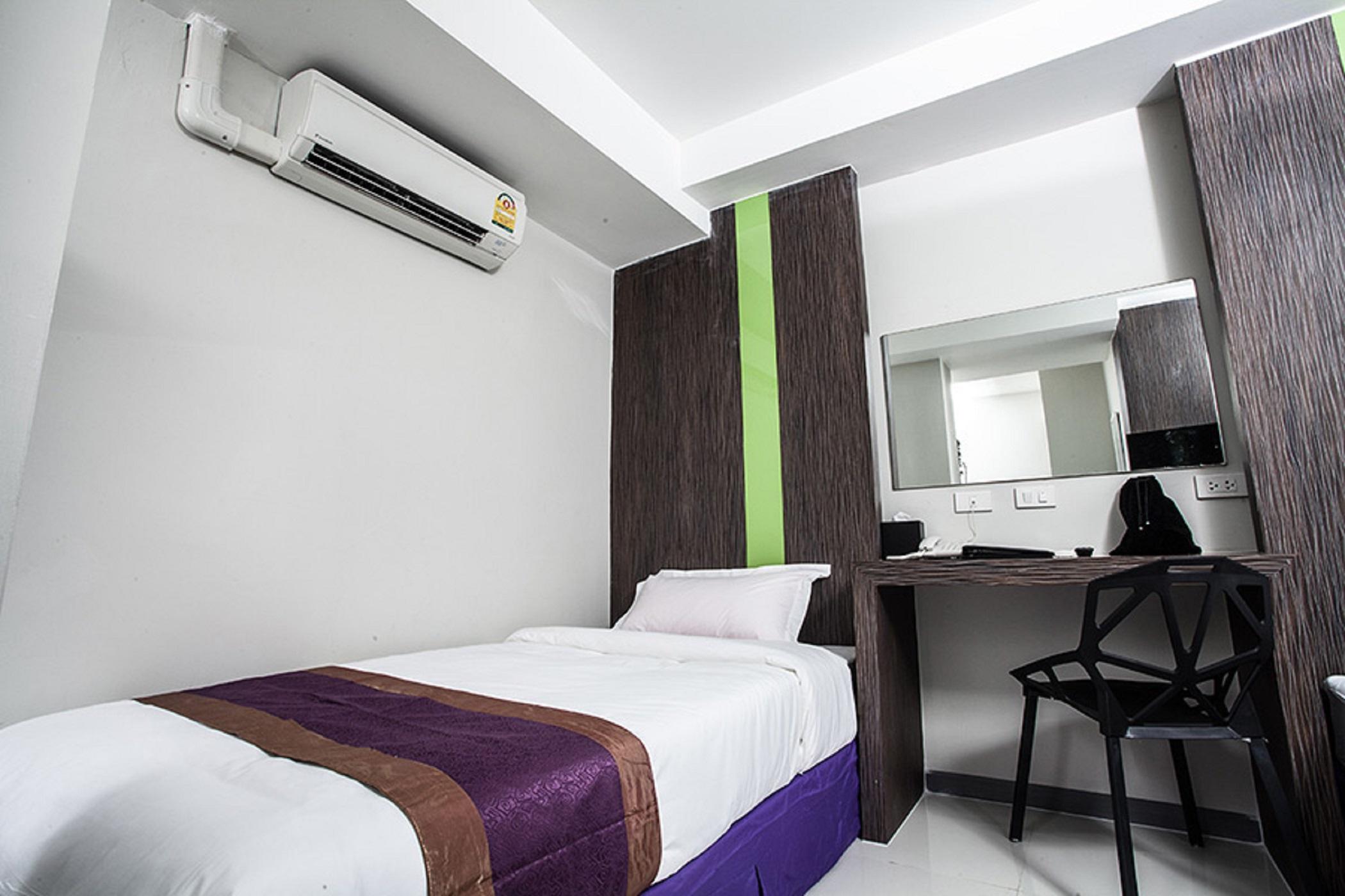 Cubic Pratunam 3*