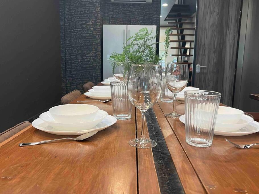 Charoen Nakhorn Townhome: Self-check-in Near Bts, Iconsiam & Asiatique *