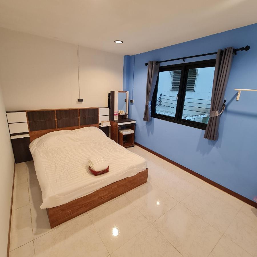 Noc House Albergue *