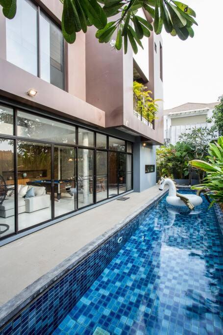 Luxury Pool Thonglor Villa Bangkok