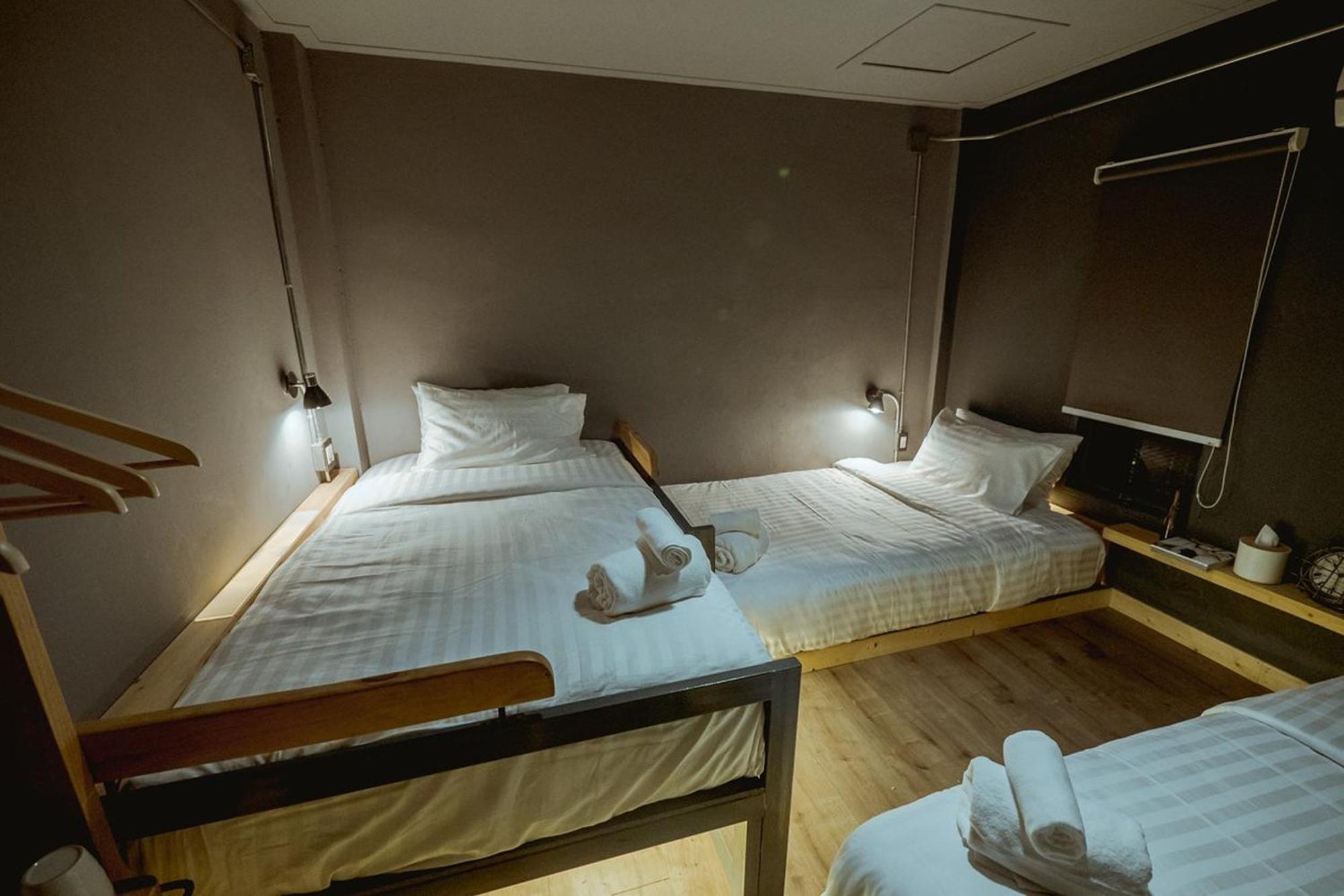 Hostel Zeds