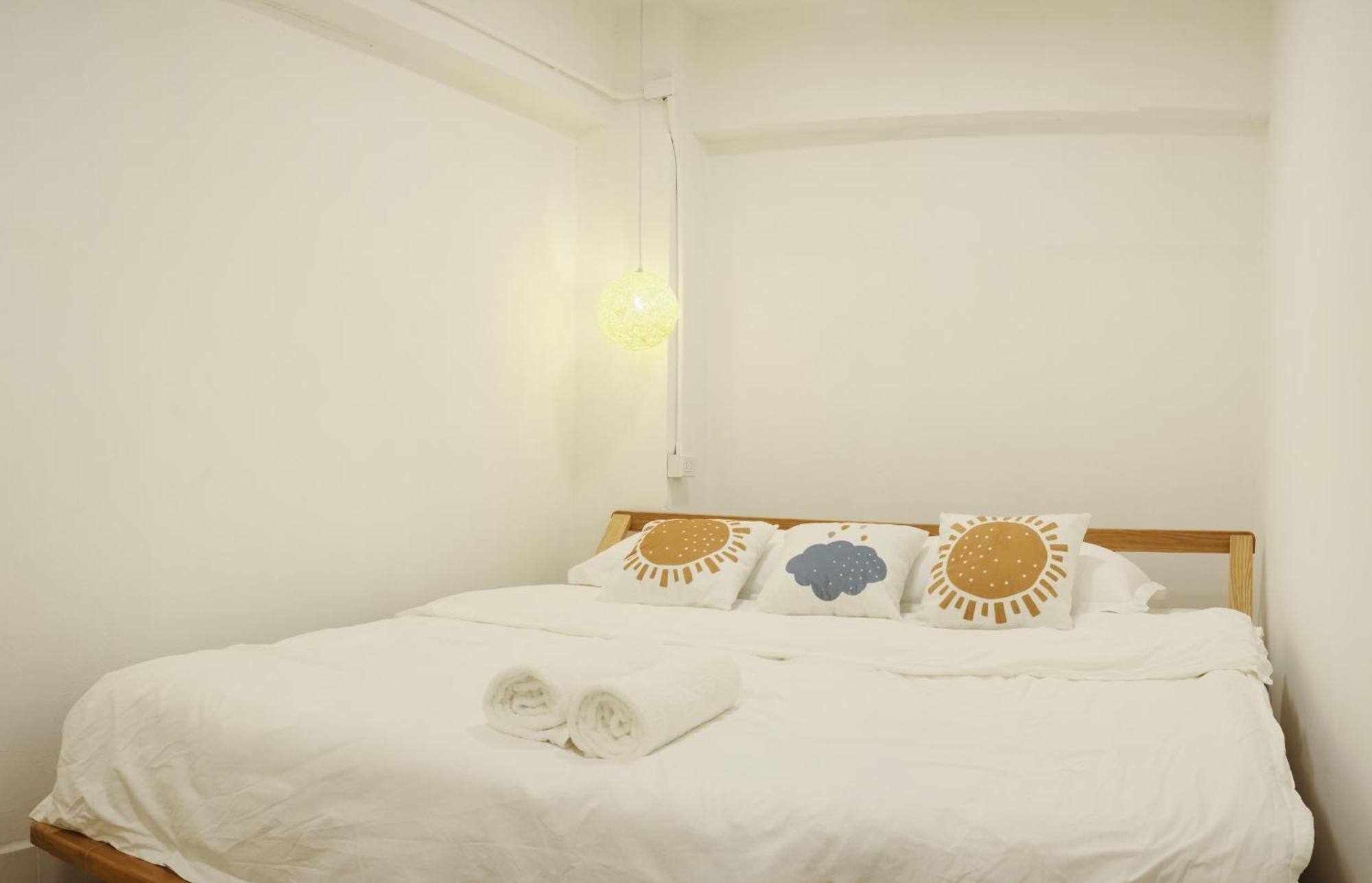 Vakantiehuis Secret House In China Town 2br. Rare Find *