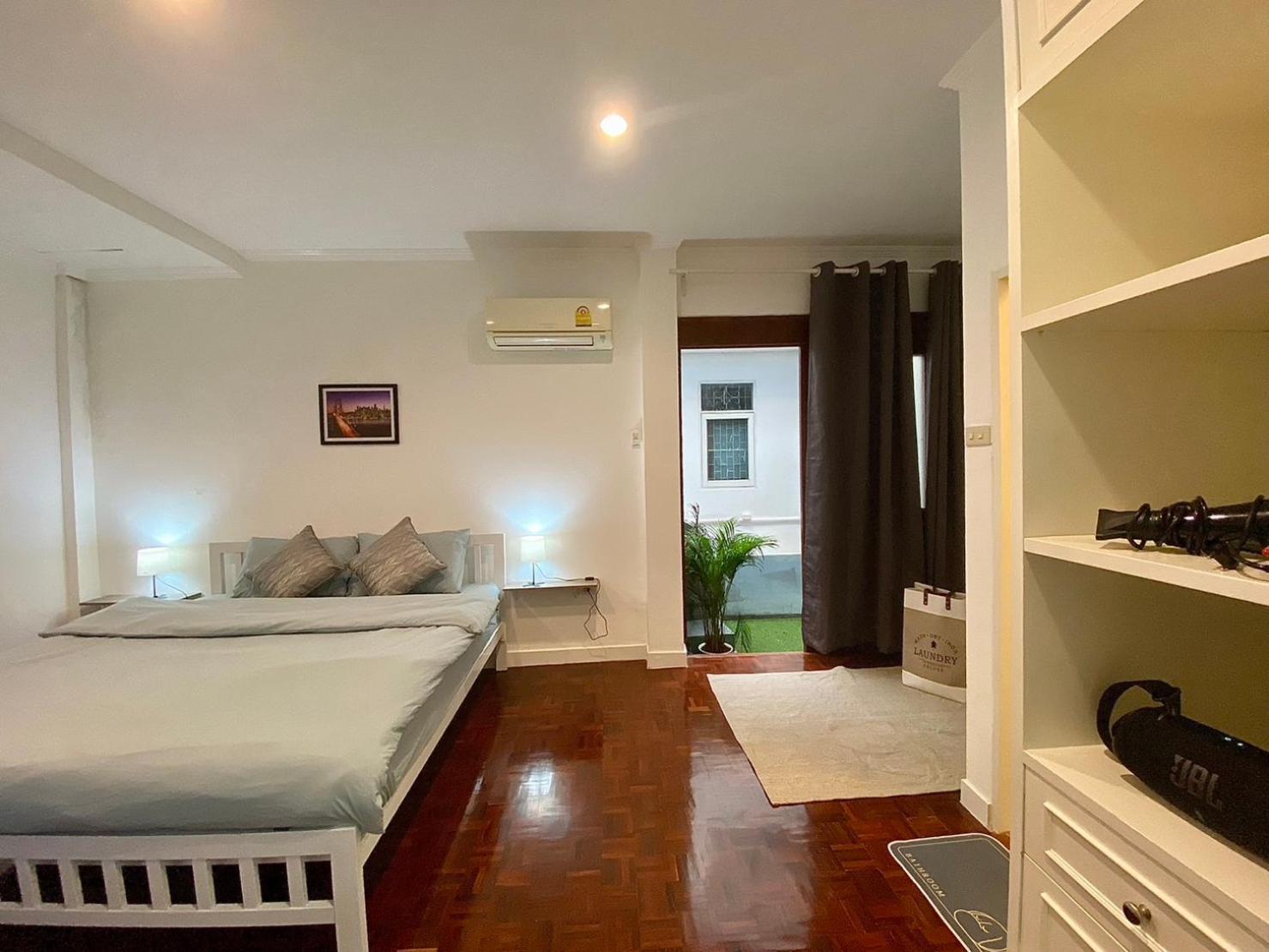 Homey And Cafe By Hematoa Rumah tetamu Bangkok