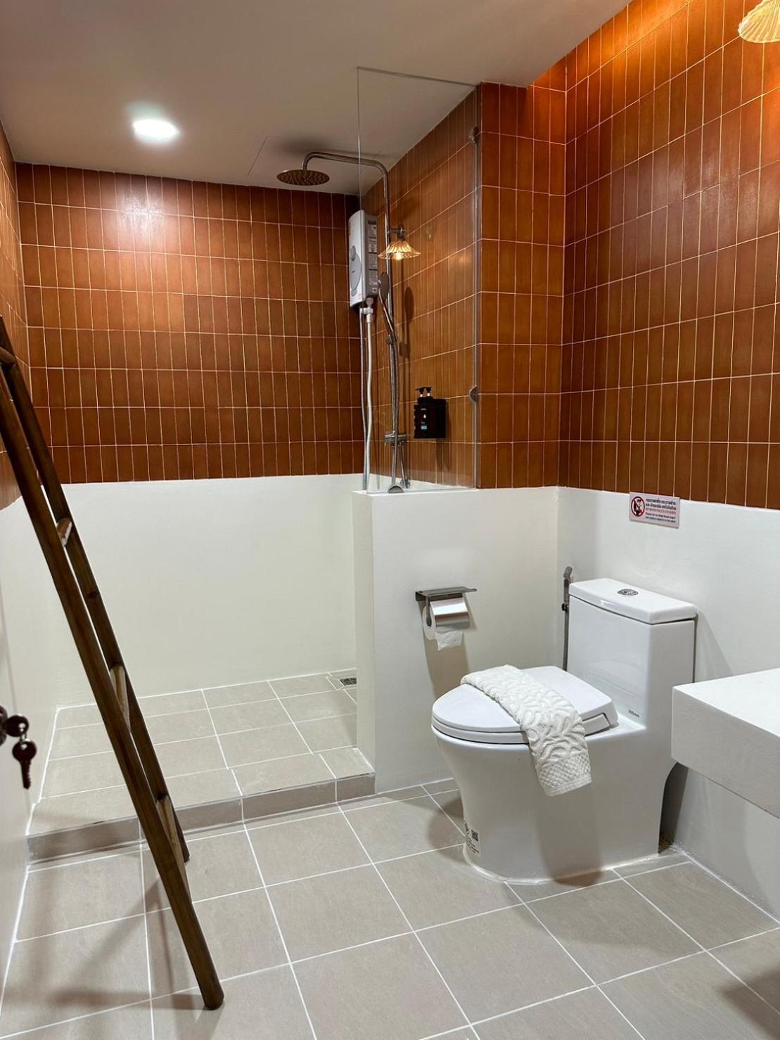 Holiday home Bunya House Near Bts Asok, Terminal21 Private&cozy Bangkok