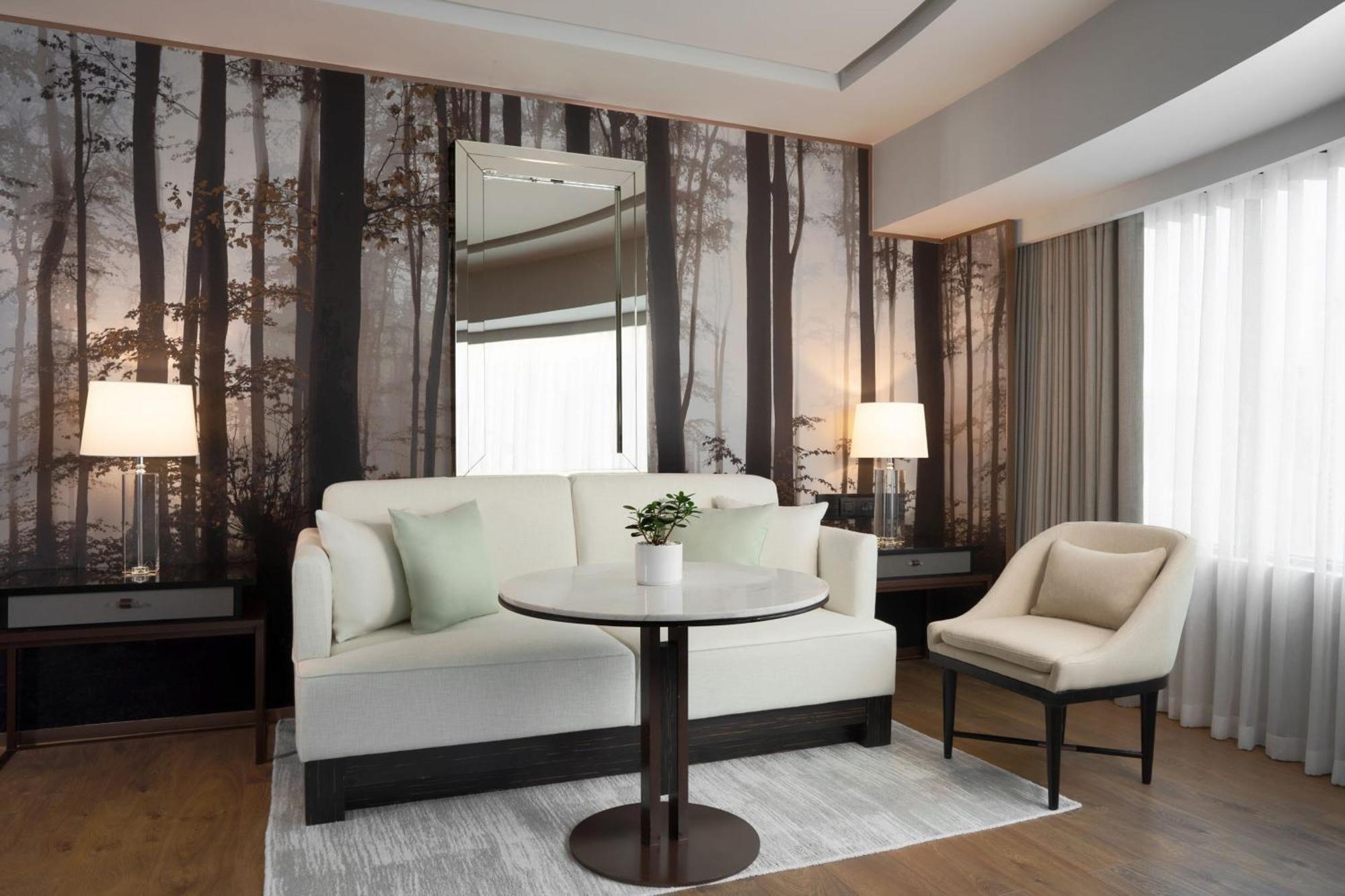 Jw Marriott Hotel 5*