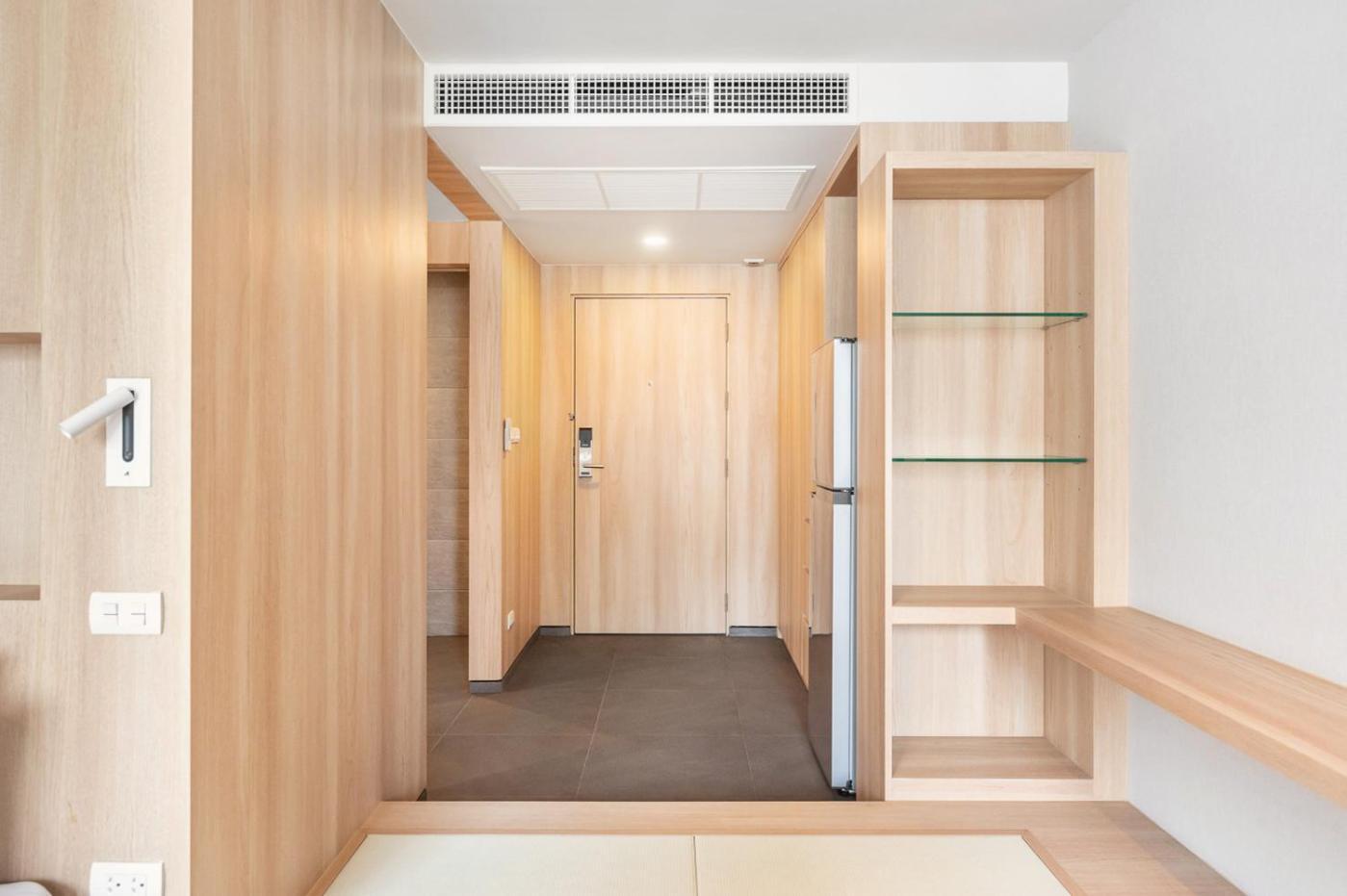 Hotel Livezen Sukhumvit 4*