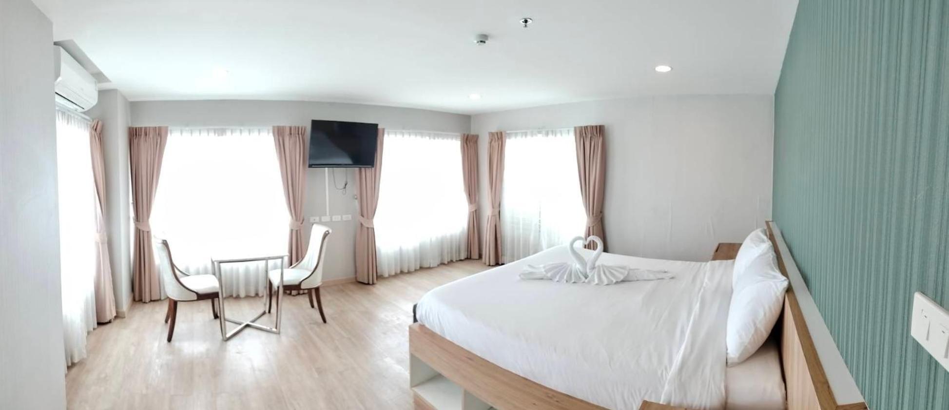 Aparthotel The Lux Ladprao 10 3*