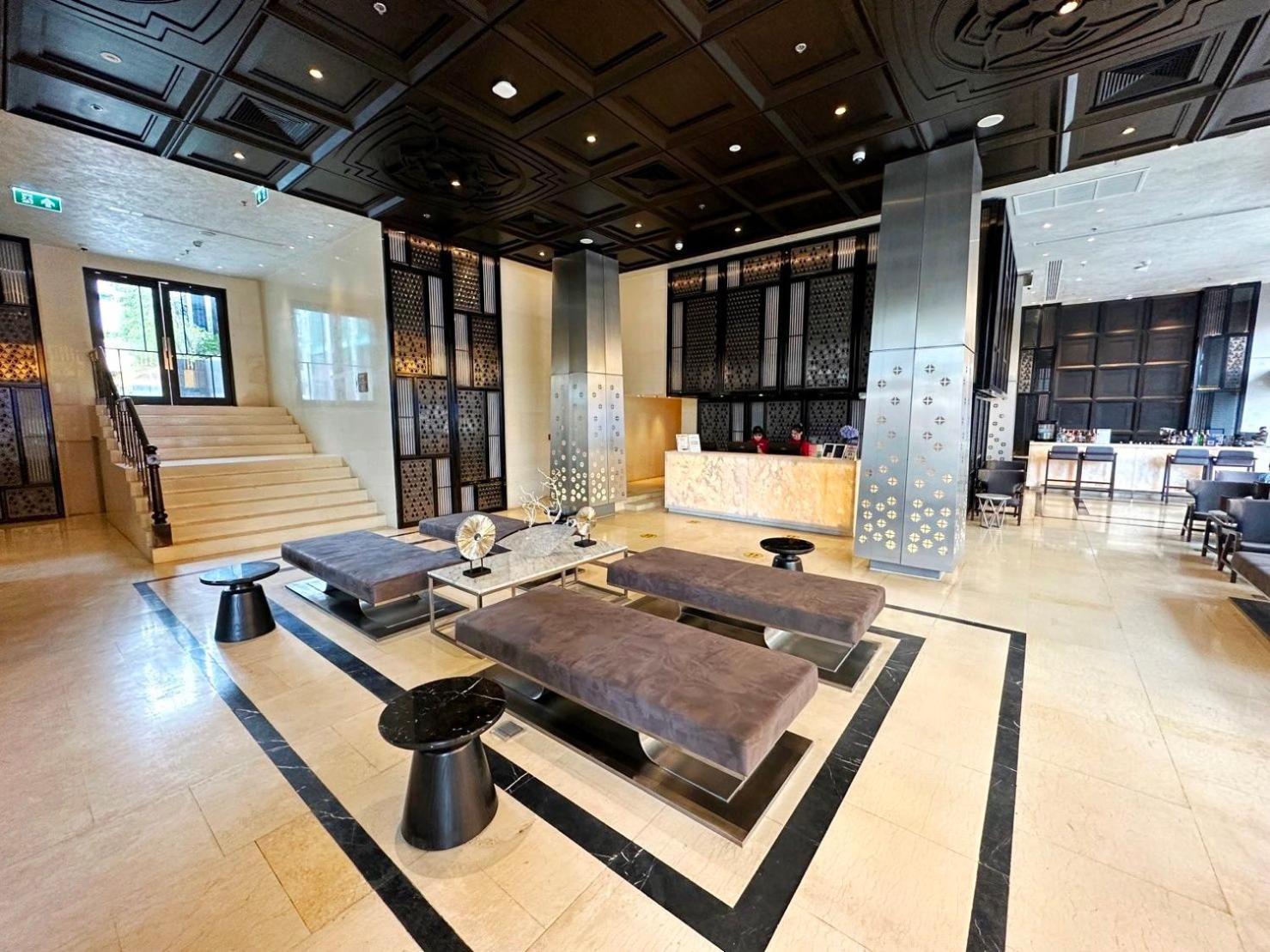 Ayathorn Hotel