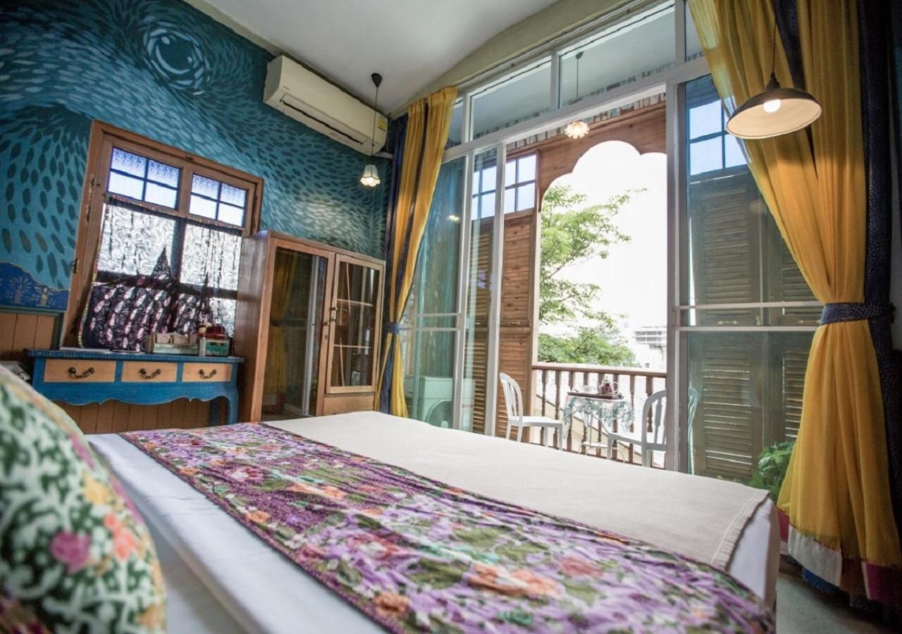 Phranakorn-nornlen Guest house