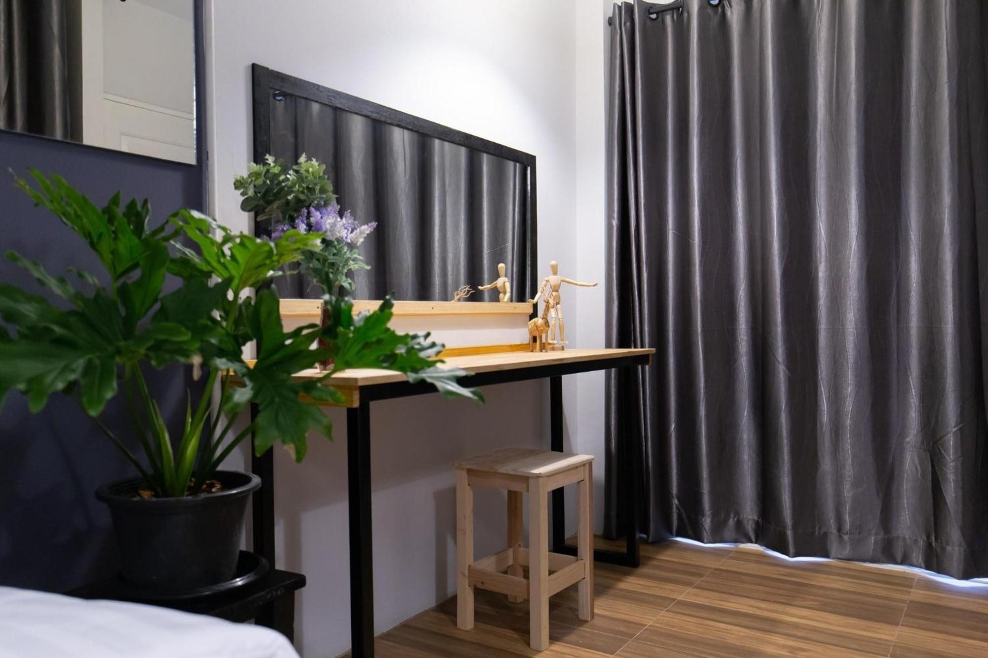 Mango 10 House Hotel 2*