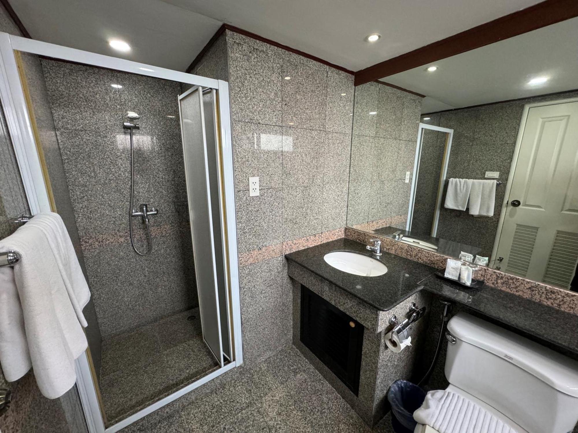 Hotel The Step Sathon