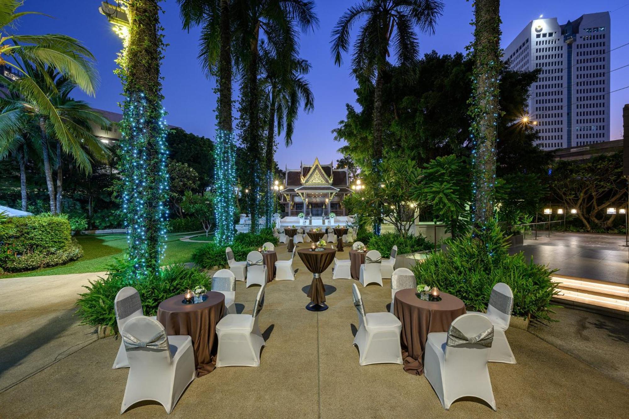 Centara Grand At Plaza Ladprao Hotel