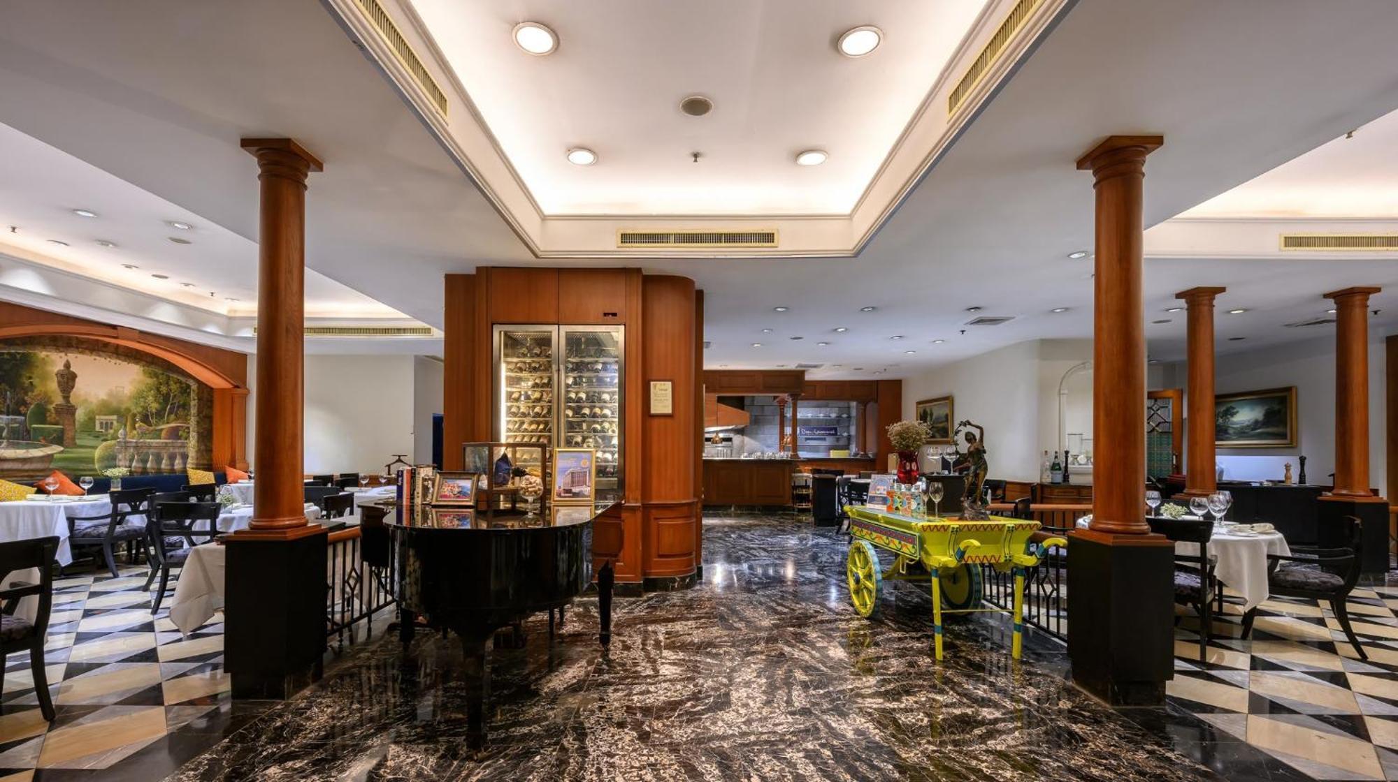 Centara Grand At Plaza Ladprao Hotel Bangkok