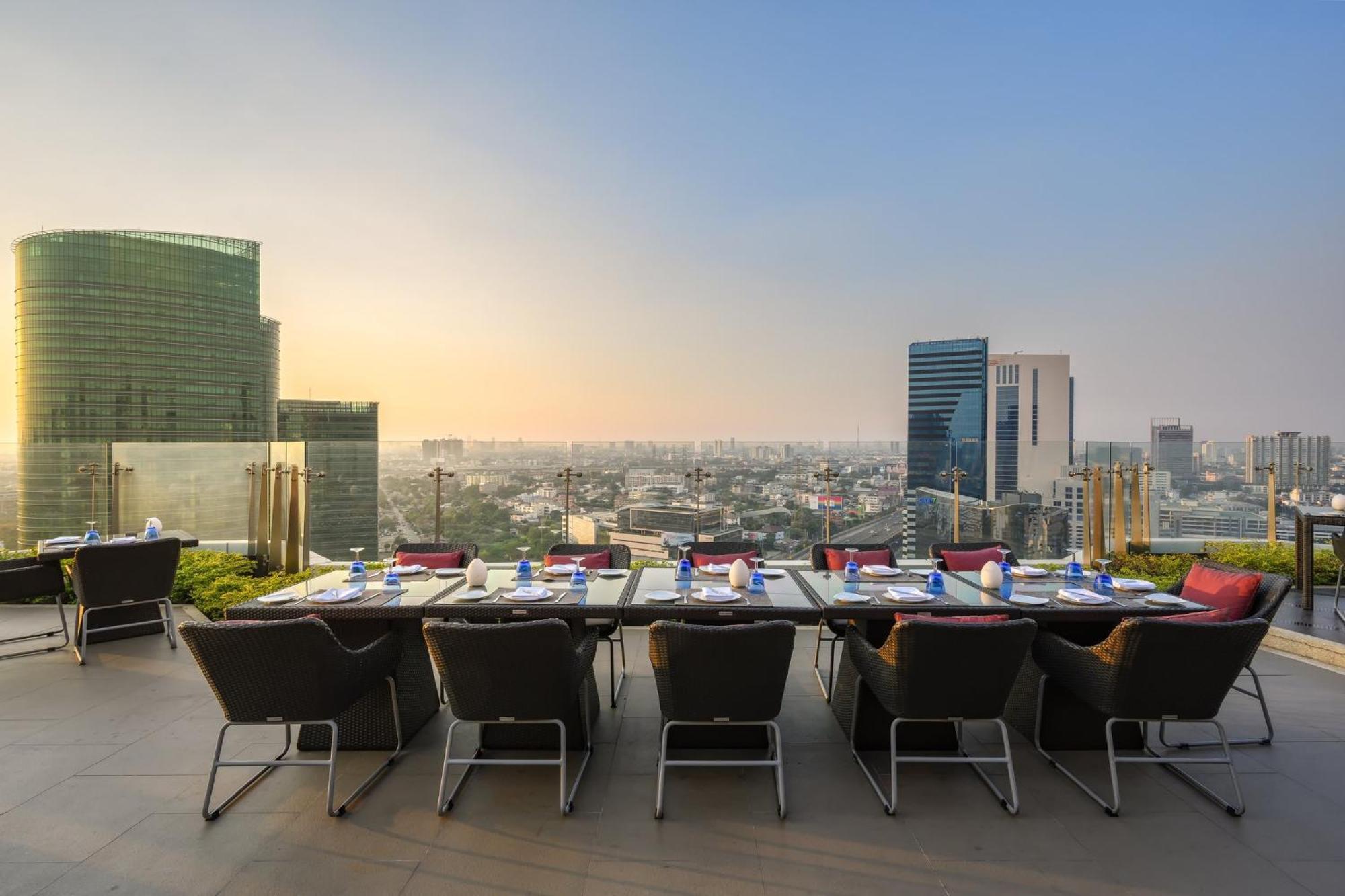 Hotel Centara Grand At Plaza Ladprao Bangkok