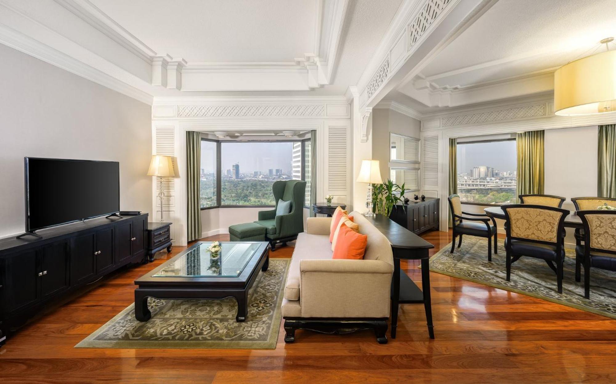 Centara Grand At Plaza Ladprao Bangkok