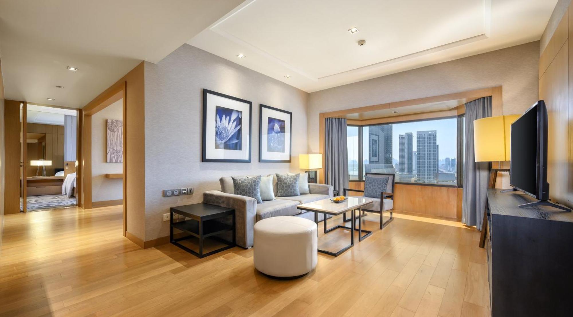 Centara Grand At Plaza Ladprao Bangkok